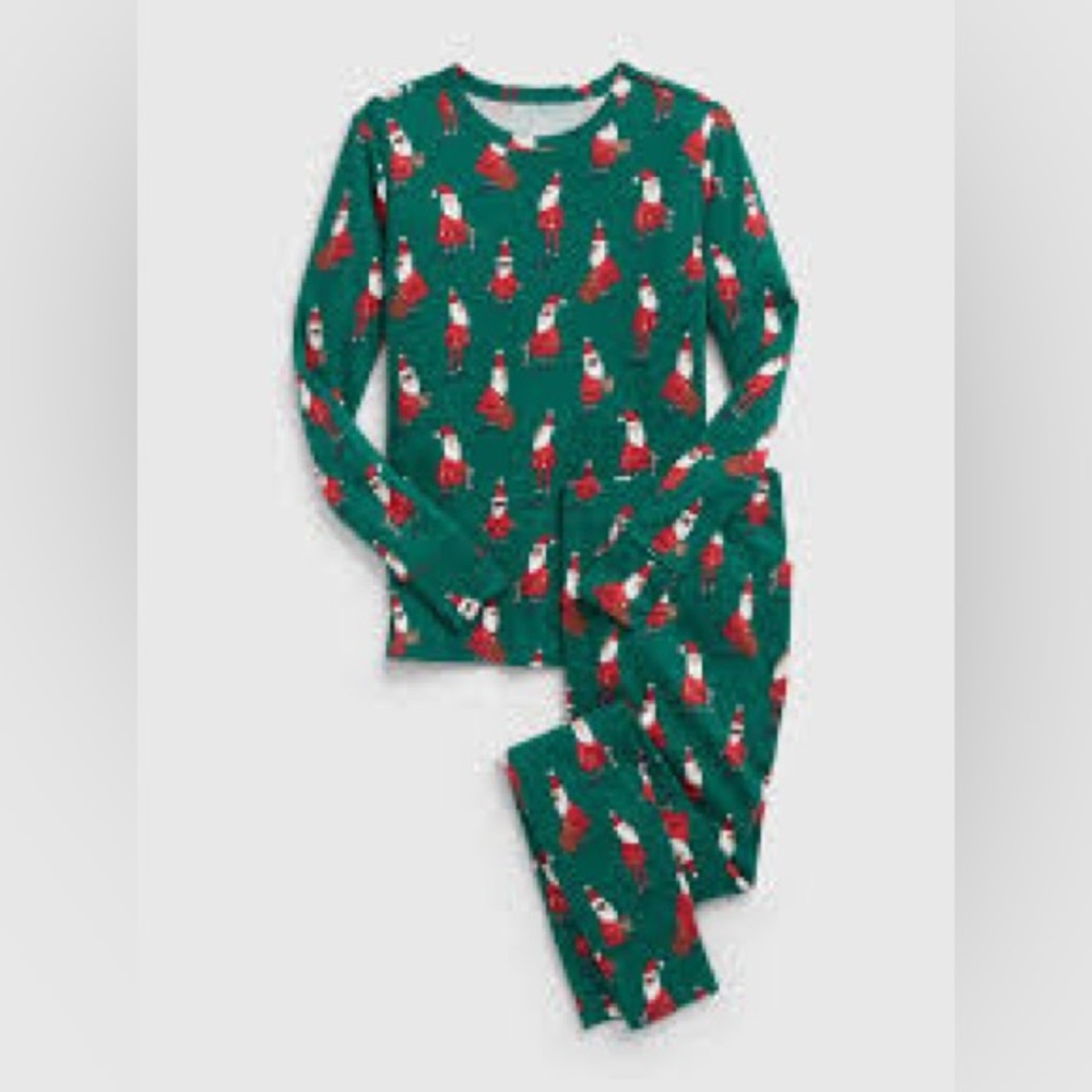 NWT GAP Christmas Pajama Set 2 Piece Pj New Boys Girls Holiday Santa Print New